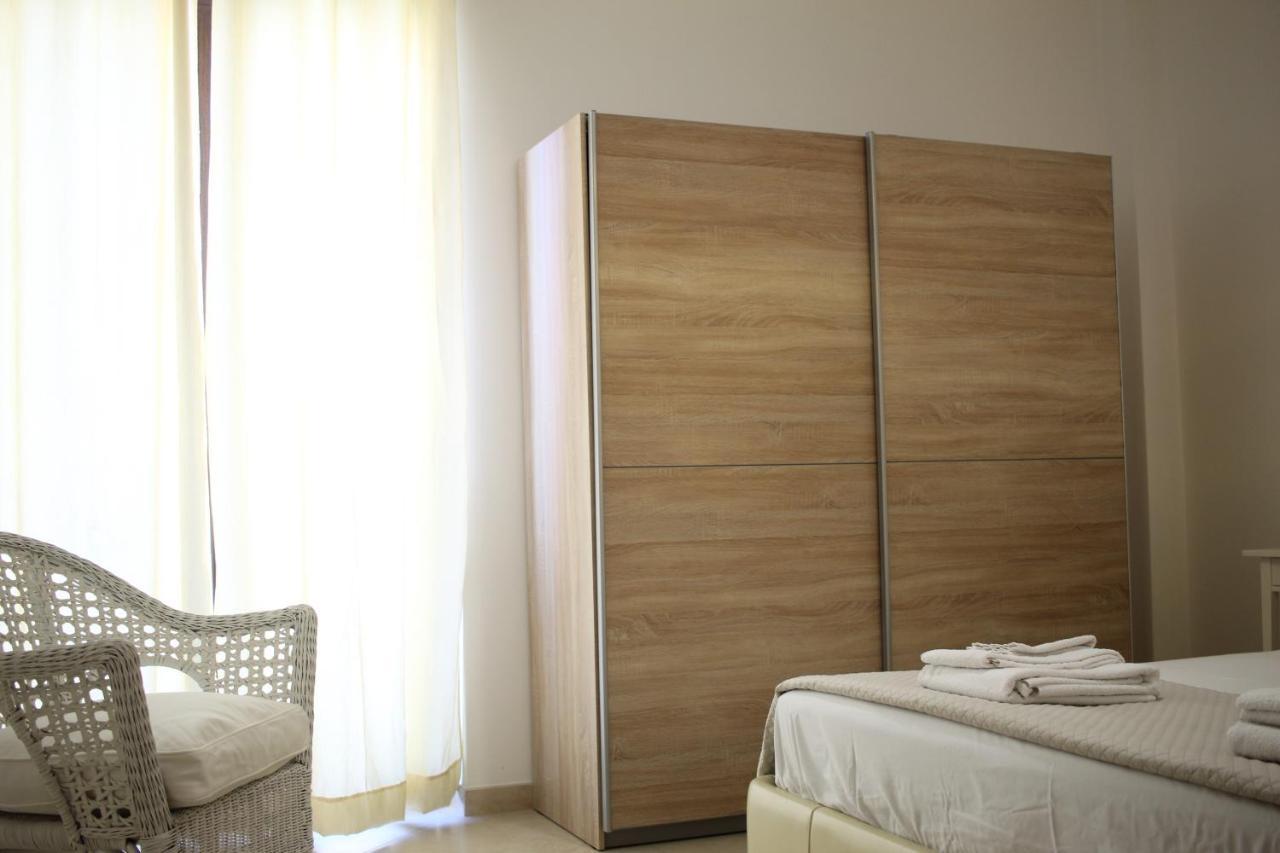 Serena GuestHouse Monopoli Extérieur photo