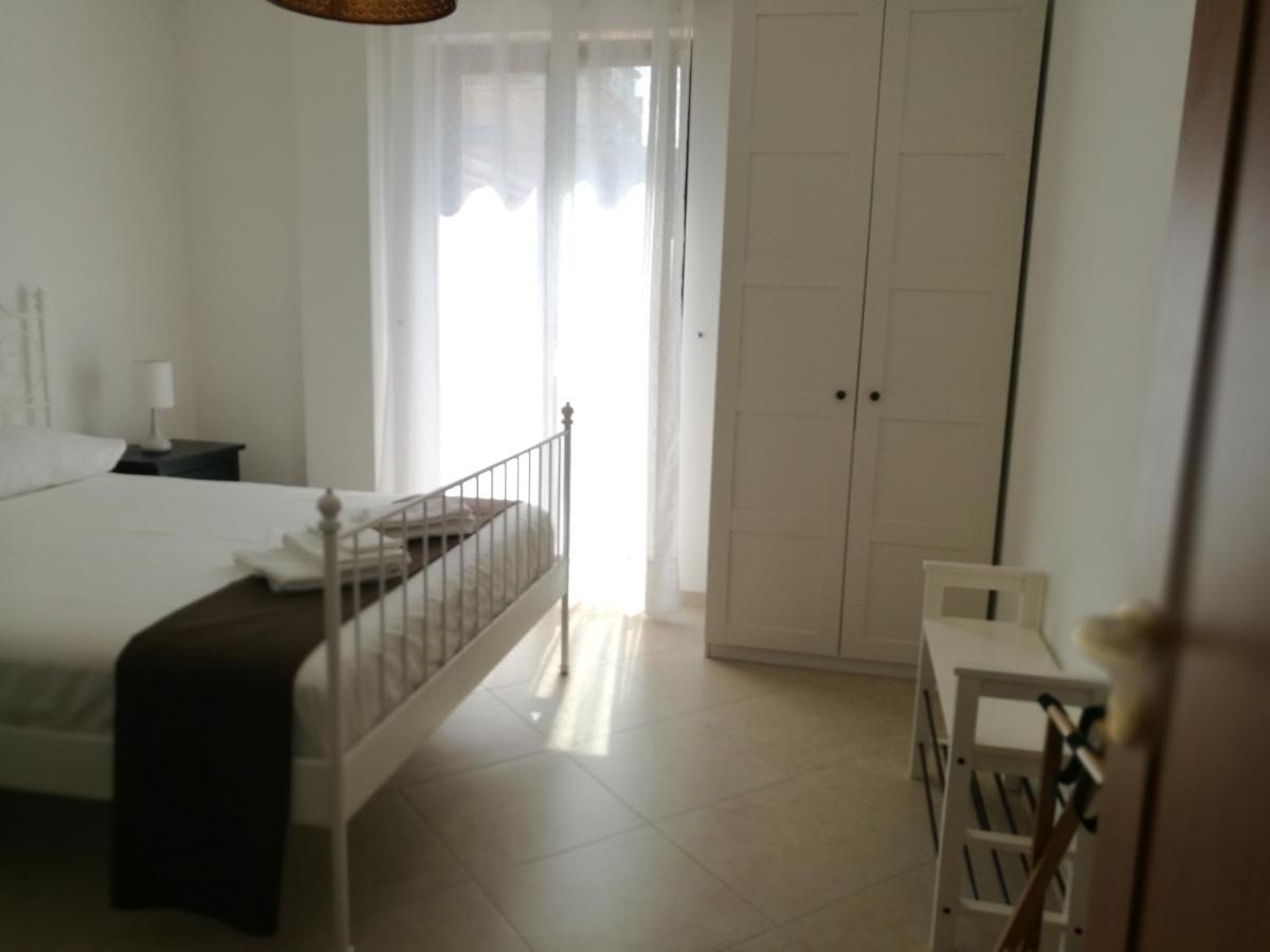 Serena GuestHouse Monopoli Extérieur photo
